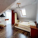 Jedrus 3*